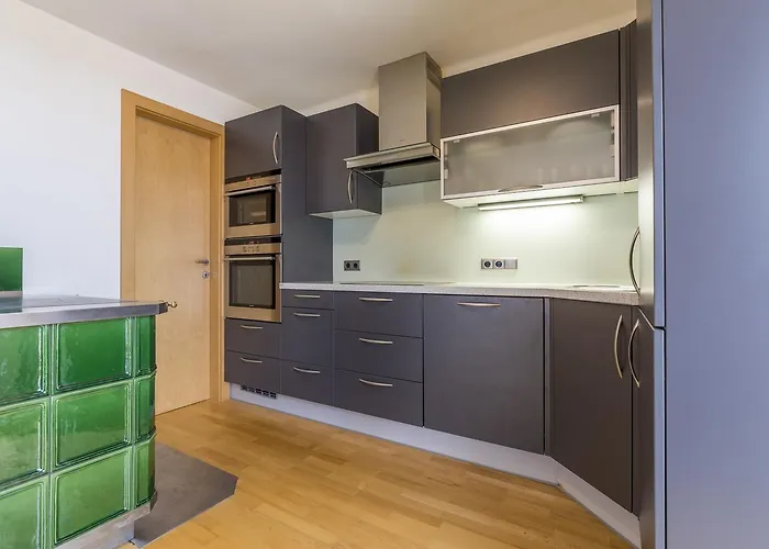 Stadlhof פלאכאו